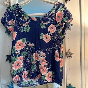 Maeve cutout too in cobalt blue, green pinks and white. Size 6